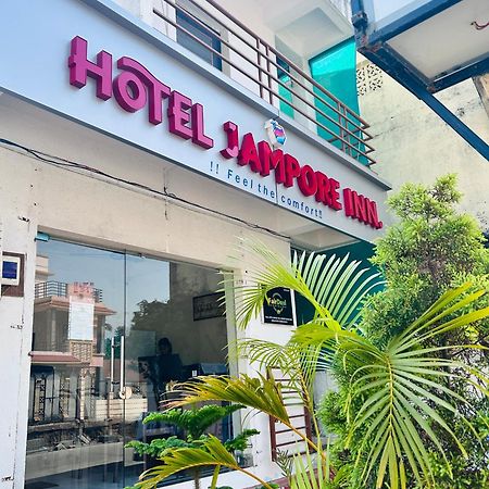 Hotel Jampore Inn ดามัน ภายนอก รูปภาพ
