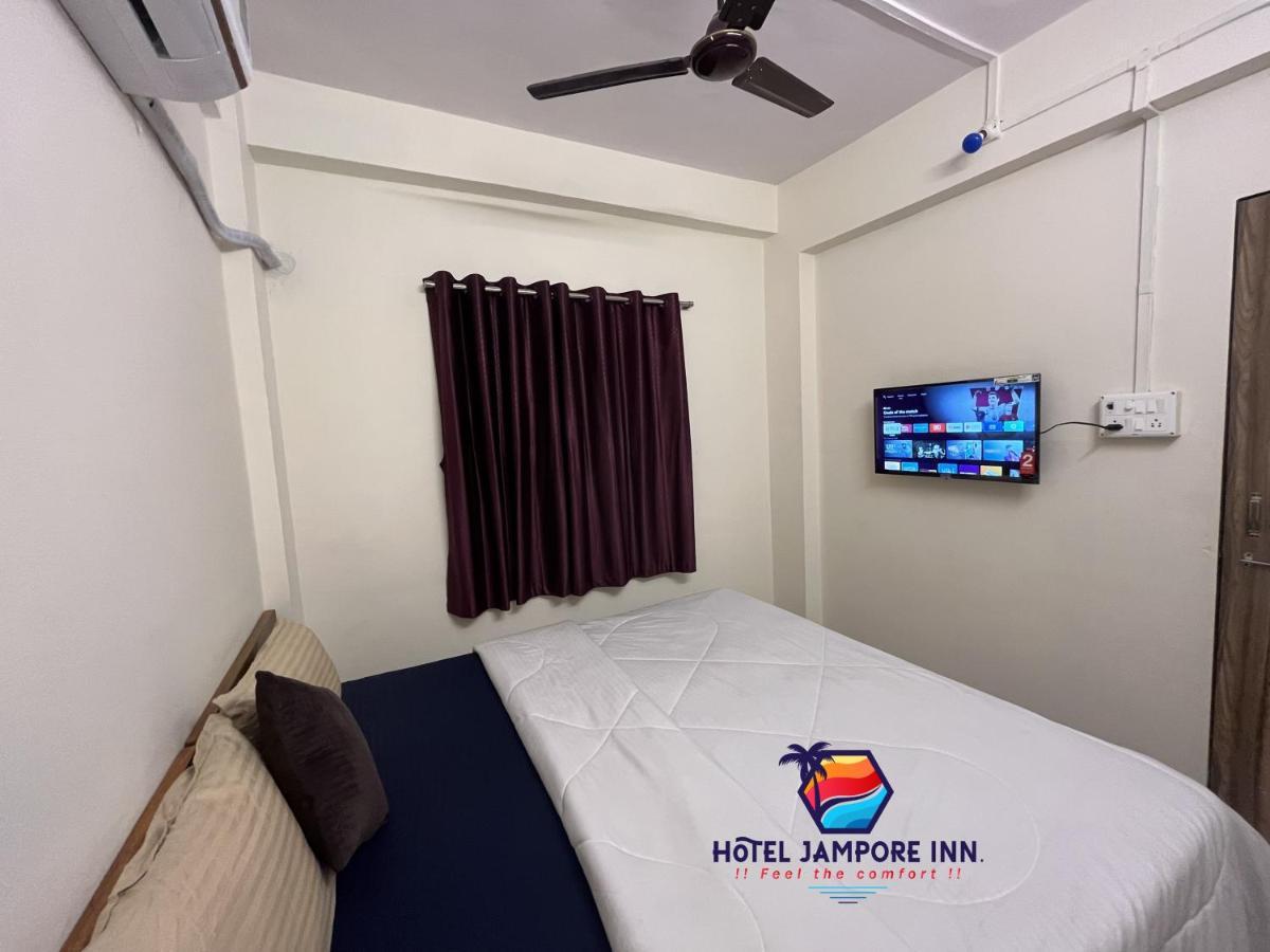 Hotel Jampore Inn ดามัน ภายนอก รูปภาพ