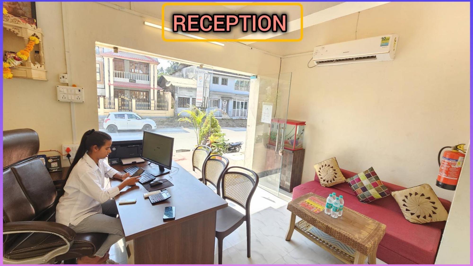 Hotel Jampore Inn ดามัน ภายนอก รูปภาพ